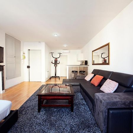 Studio Marseille Luaran gambar